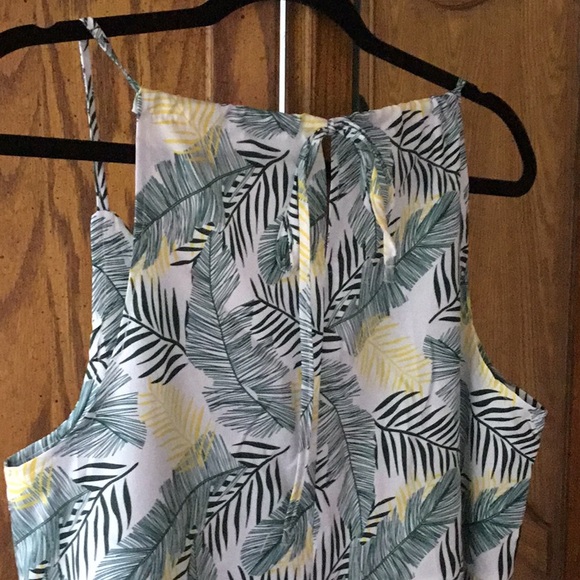 Sleeveless dress - Picture 3 of 3